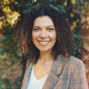 Meet your Posher, Naomi